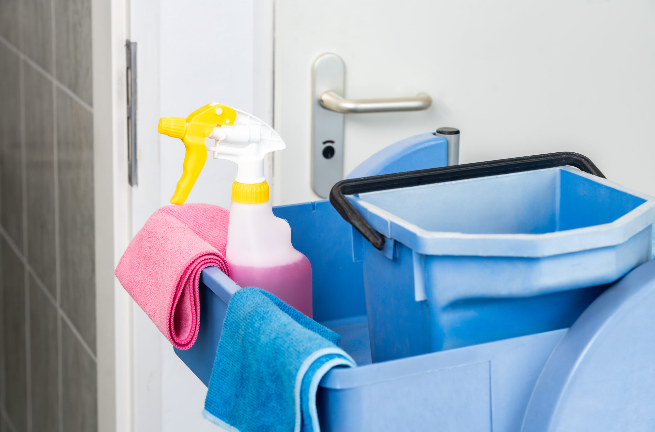 <h2>Waarom u voor ons schoonmaakbedrijf in Waddinxveen kiest</h2>